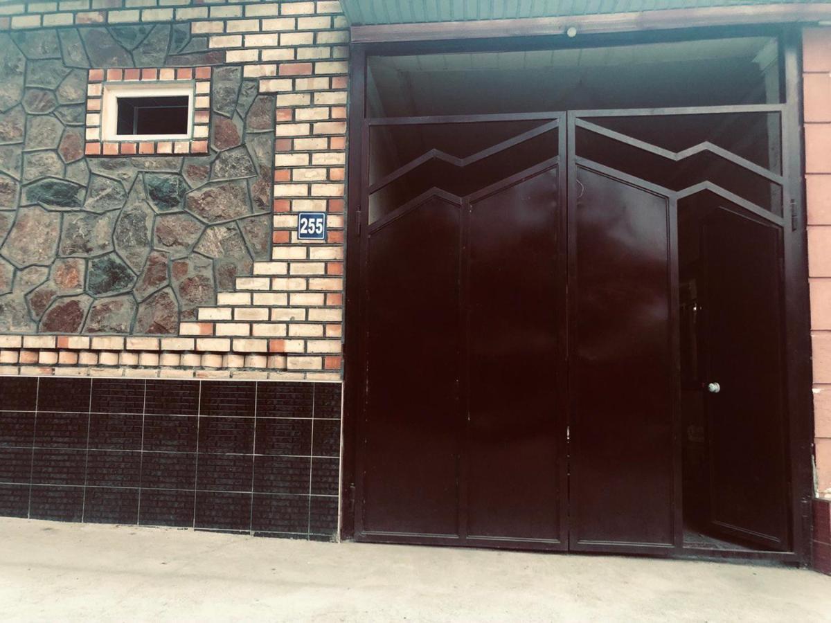 奥什 Be My Guest酒店 外观 照片